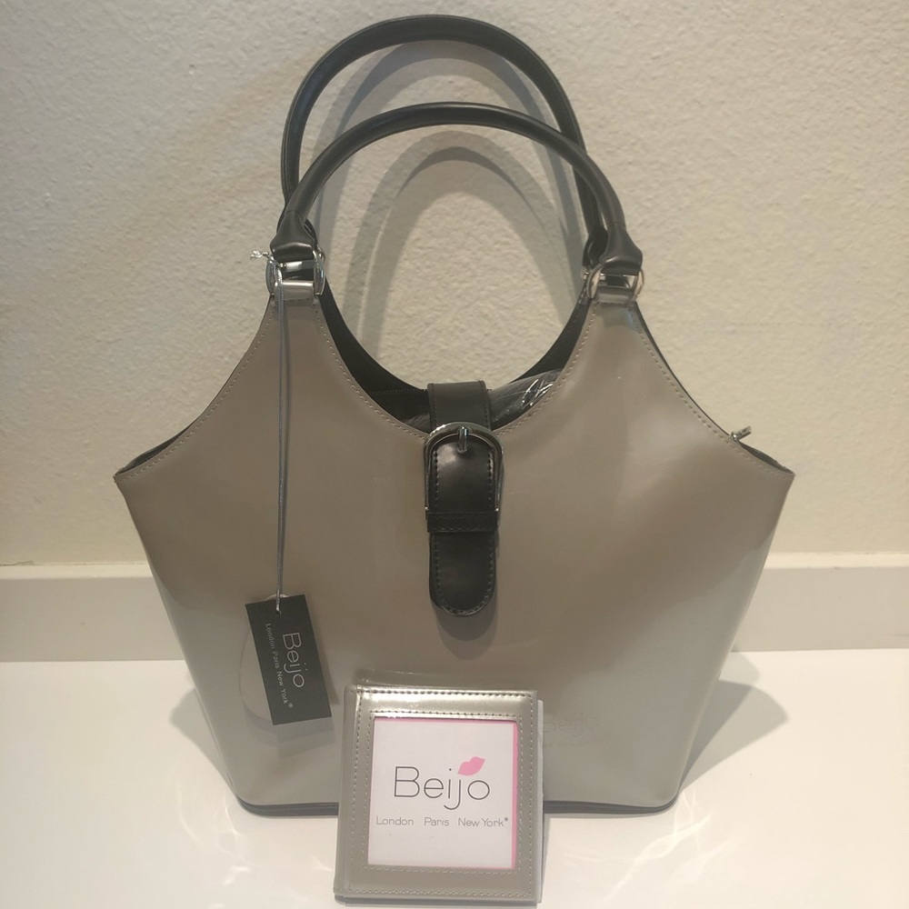 NWT Beijo patent leather purse w/ matching wallet